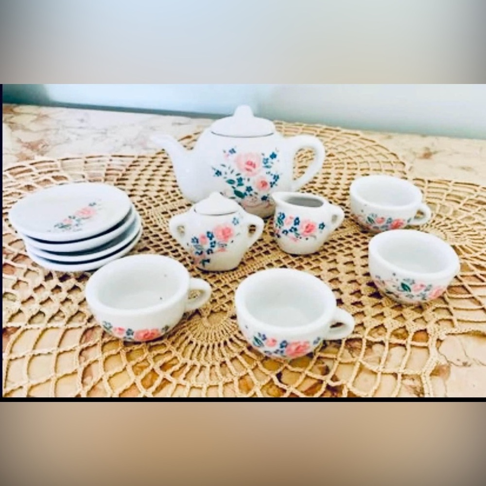 Adorable, Unique Child Tea Set